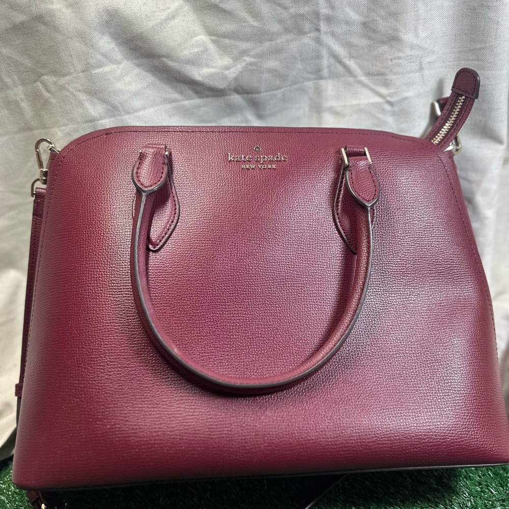 Kate Spade Red Leather Satchel with Gold Logo - Picture 7 of 15